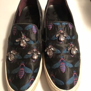 Nine West Bee slip ons